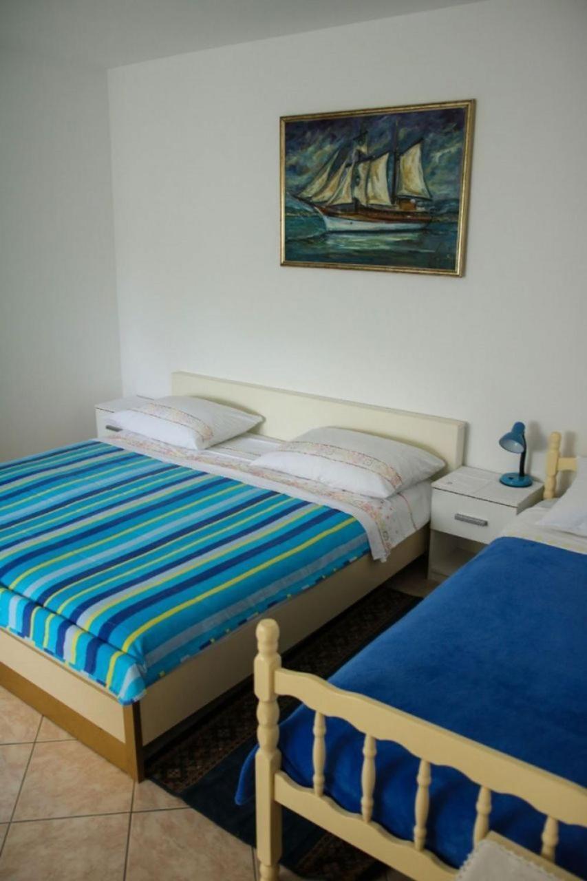Apartments Zdravko - 150 M From Sandy Beach Дуче Экстерьер фото
